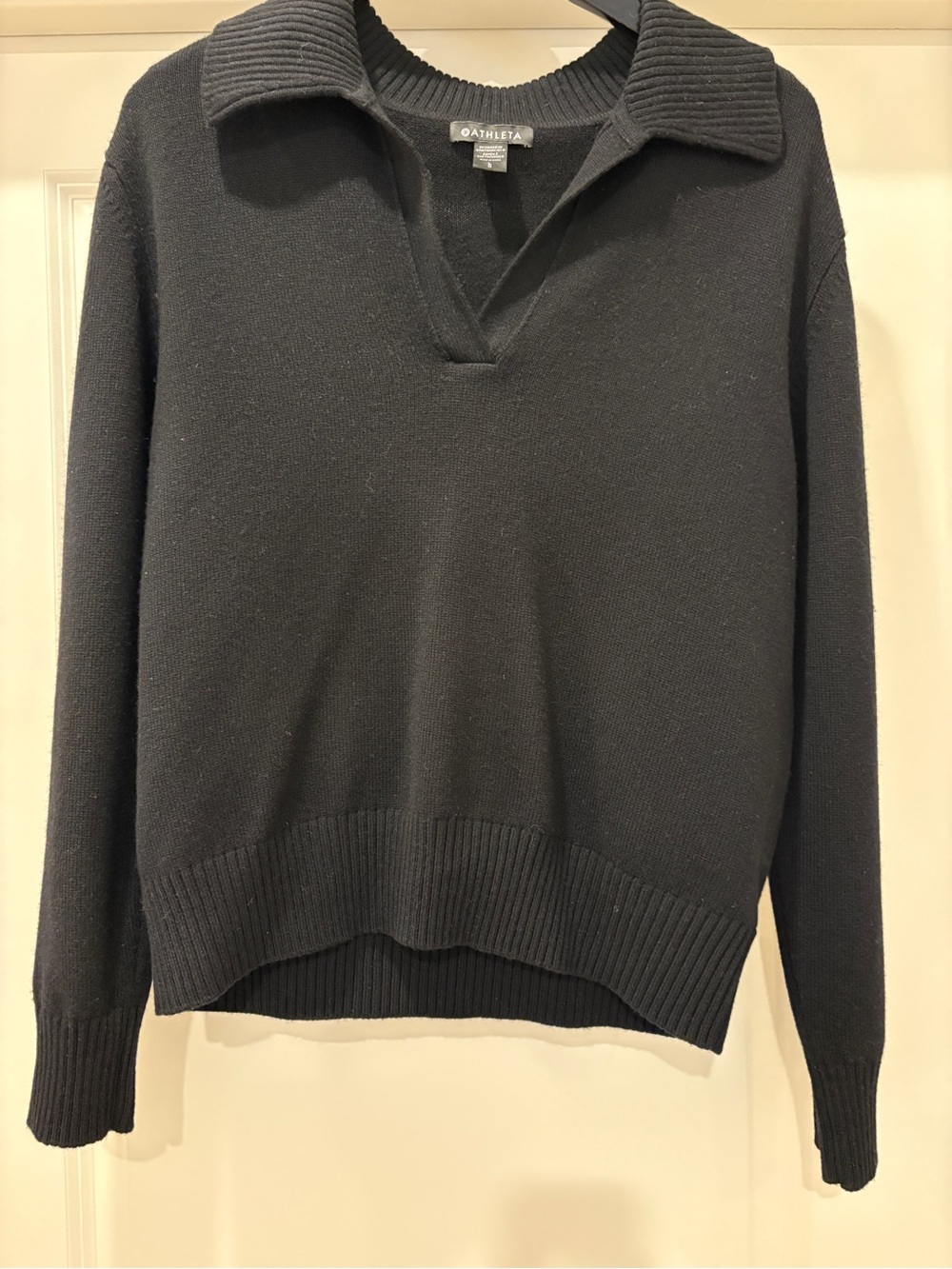 Athleta Wool Cashmere V Neck Collar Long Sleeve Black Sweater Sz Large